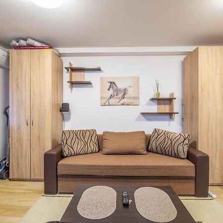 Studio Residence Militari M5 Chiajna ภายนอก รูปภาพ